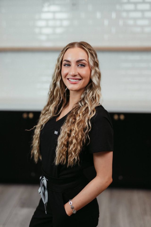 MAKAELA - AESTHETICIAN/CLT