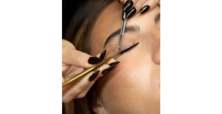 How Do Eyelash Extensions Work